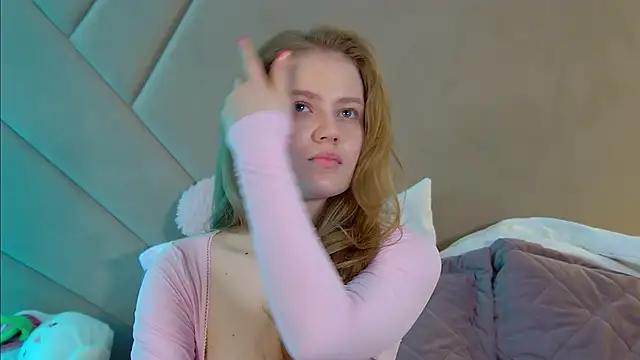 SelinSwarovski online show from 03-30-26, 04:30