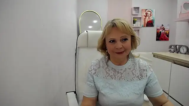 Snapshot of Milla_Cutie18 chatting on 04-01-26, 05:08 Milla Cutie18 online show from 04-01-26, 05:08