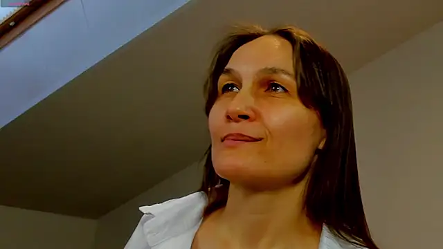 Lillian White online show from 02-13-25, 10:23