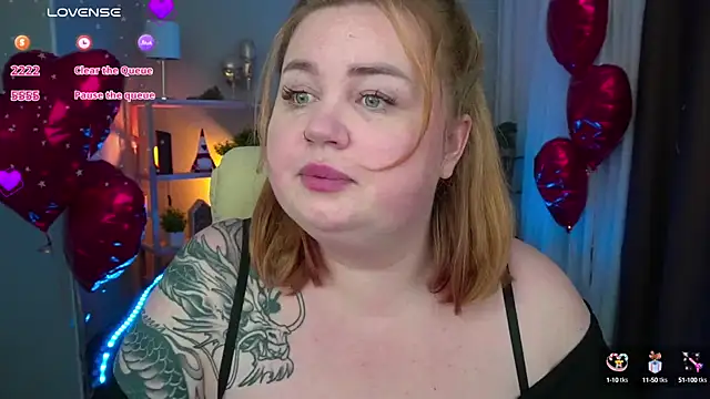 ZaraReignn online show from 02-19-25, 09:03