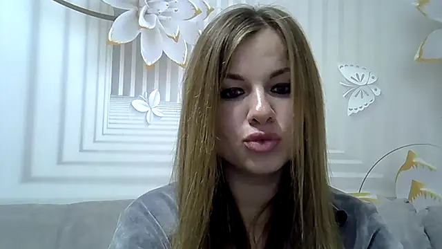 Snapshot of TinaFun4u chatting on 12-01-24, 11:47 TinaFun4u online show from 12-01-24, 11:47