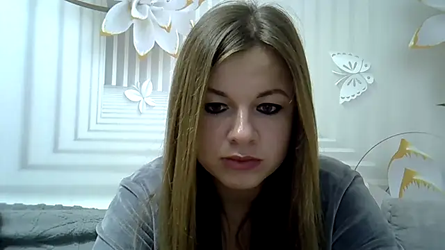Snapshot of TinaFun4u chatting on 12-13-24, 01:37 TinaFun4u online show from 12-13-24, 01:37