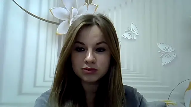 Snapshot of TinaFun4u chatting on 12-28-24, 08:15 TinaFun4u online show from 12-28-24, 08:15