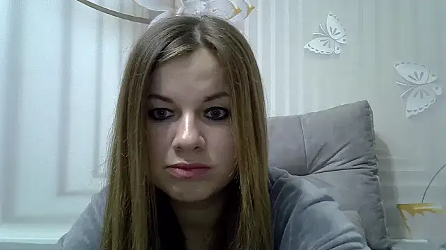Snapshot of TinaFun4u chatting on 01-06-25, 09:22 TinaFun4u online show from 01-06-25, 09:22