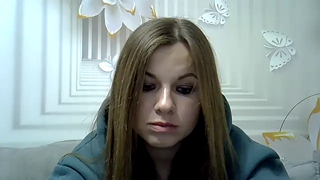 Snapshot of TinaFun4u chatting on 01-12-25, 12:18 TinaFun4u online show from 01-12-25, 12:18
