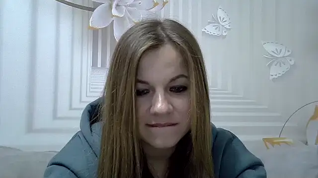 Snapshot of TinaFun4u chatting on 01-15-25, 12:19 TinaFun4u online show from 01-15-25, 12:19