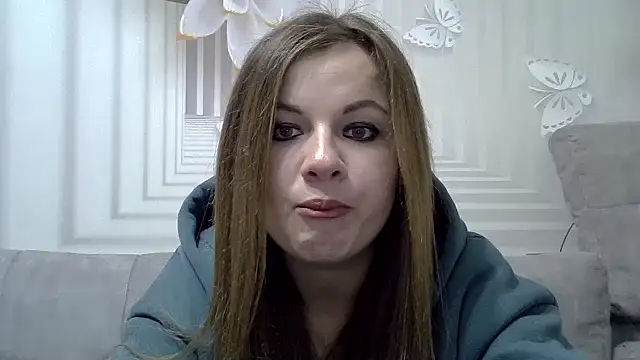 Snapshot of TinaFun4u chatting on 01-19-25, 08:30 TinaFun4u online show from 01-19-25, 08:30