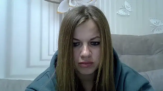 Snapshot of TinaFun4u chatting on 02-03-25, 11:36 TinaFun4u online show from 02-03-25, 11:36