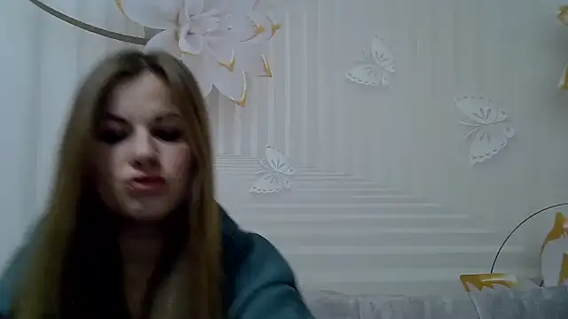 Snapshot of TinaFun4u chatting on 02-05-25, 11:28 TinaFun4u online show from 02-05-25, 11:28