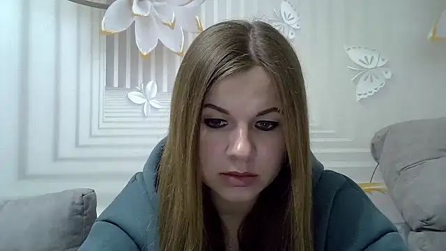 Snapshot of TinaFun4u chatting on 02-09-25, 08:13 TinaFun4u online show from 02-09-25, 08:13