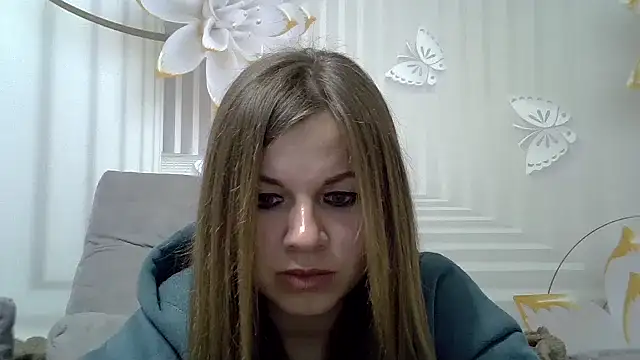 Snapshot of TinaFun4u chatting on 02-15-25, 08:22 TinaFun4u online show from 02-15-25, 08:22