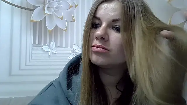 Snapshot of TinaFun4u chatting on 02-22-25, 11:46 TinaFun4u online show from 02-22-25, 11:46
