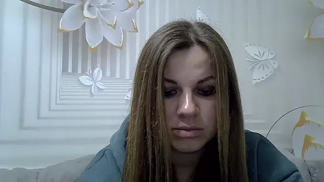 Snapshot of TinaFun4u chatting on 03-18-25, 12:27 TinaFun4u online show from 03-18-25, 12:27