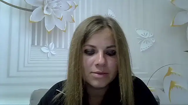 Snapshot of TinaFun4u chatting on 09-20-25, 07:15 TinaFun4u online show from 09-20-25, 07:15