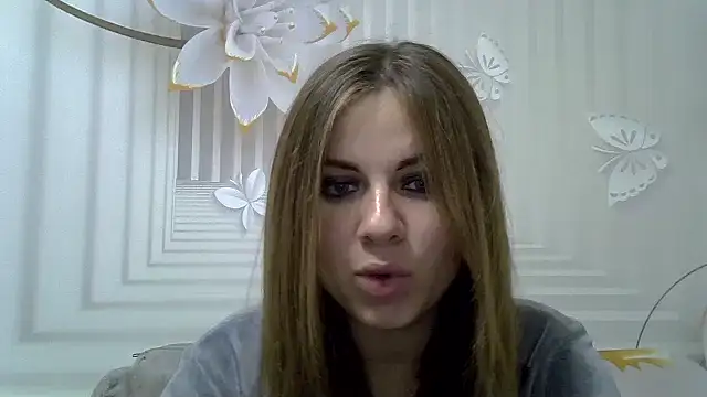 Snapshot of TinaFun4u chatting on 12-01-25, 08:36 TinaFun4u online show from 12-01-25, 08:36