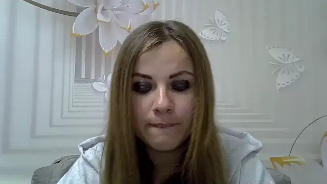 Snapshot of TinaFun4u chatting on 12-04-25, 08:17 TinaFun4u online show from 12-04-25, 08:17