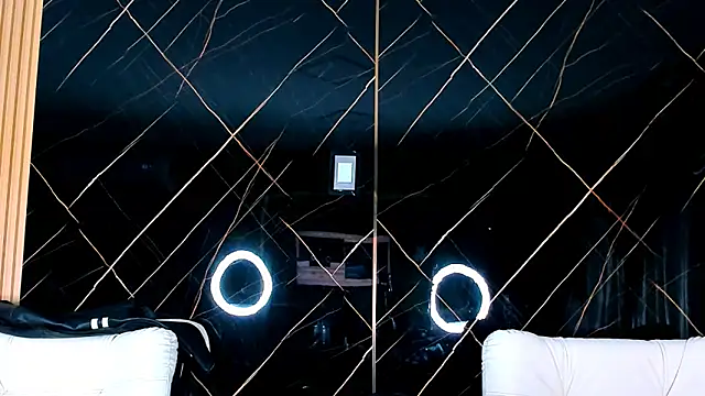 Owen Muzcle online show from 10-05-25, 04:55