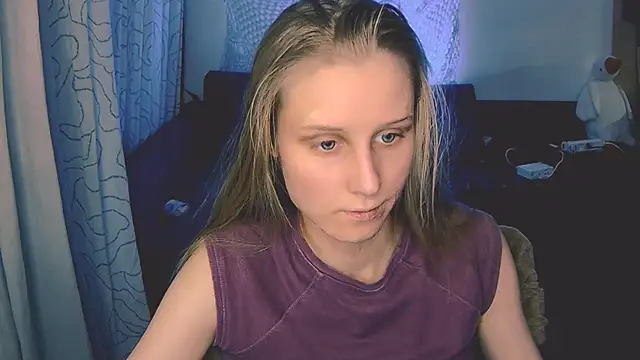 Snapshot of KatiKate chatting on 12-08-24, 12:07 KatiKate online show from 12-08-24, 12:07