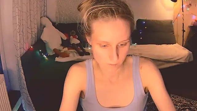 Snapshot of KatiKate chatting on 12-11-24, 09:55 KatiKate online show from 12-11-24, 09:55