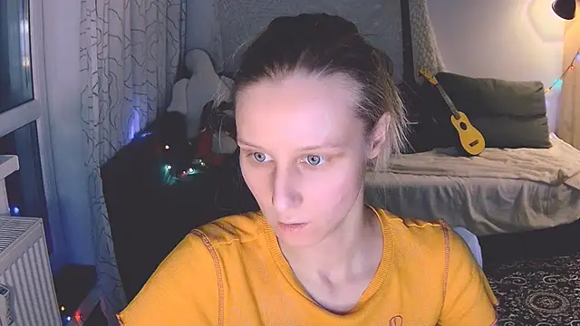 Snapshot of KatiKate chatting on 12-13-24, 08:26 KatiKate online show from 12-13-24, 08:26