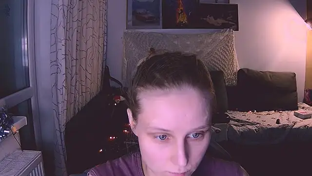 Snapshot of KatiKate chatting on 01-11-25, 11:46 KatiKate online show from 01-11-25, 11:46