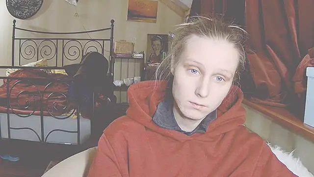 Snapshot of KatiKate chatting on 01-17-25, 02:28 KatiKate online show from 01-17-25, 02:28
