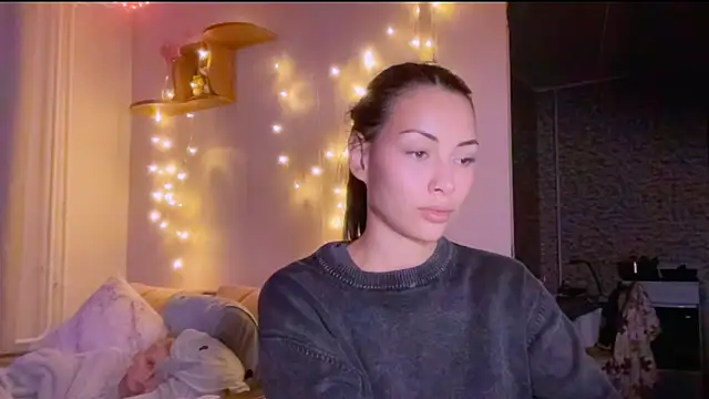 Snapshot of KatiKate chatting on 09-23-25, 05:38 KatiKate online show from 09-23-25, 05:38