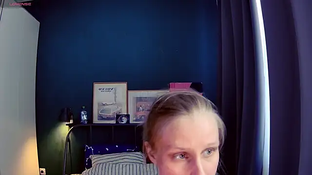 Snapshot of KatiKate chatting on 06-10-26, 04:50 KatiKate online show from 06-10-26, 04:50