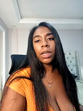 KloheCurvy online show from 12-18-24, 11:24