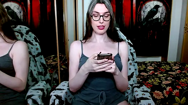 bluerose00 online show from 09-11-25, 06:52