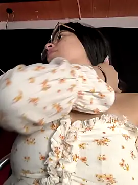 ShyVibes  online show from 02-01-25, 07:13