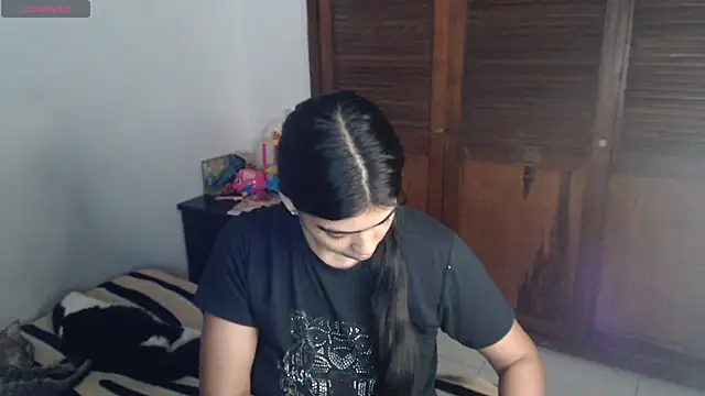 Pocahontas Princess  online show from 12-16-25, 04:17