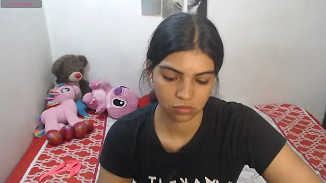 Snapshot of Pocahontas_Princess_ chatting on 05-07-26, 06:13 Pocahontas Princess online show from 05-07-26, 06:13