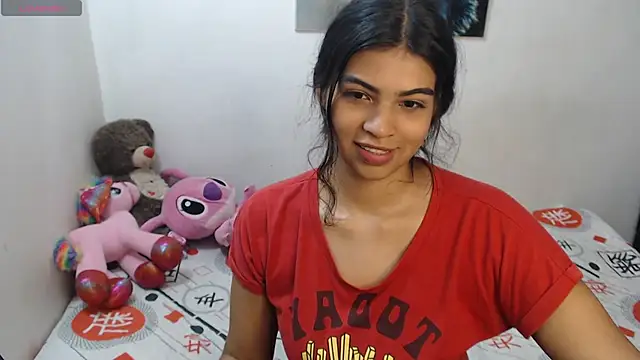 Snapshot of Pocahontas_Princess_ chatting on 05-29-26, 07:12 Pocahontas Princess online show from 05-29-26, 07:12