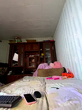 Snapshot of DreamKarina chatting on 10-30-25, 06:30 DreamKarina online show from 10-30-25, 06:30