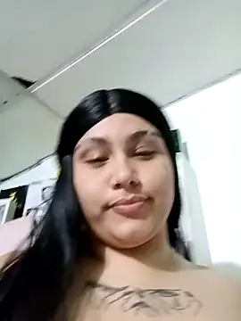 Snapshot of Marilin_Jessie chatting on 11-05-25, 02:17 Marilin Jessie online show from 11-05-25, 02:17