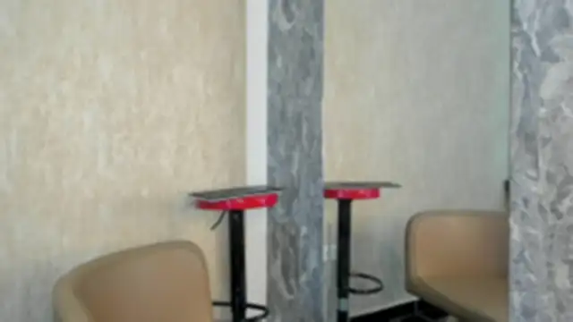 Snapshot of Violetrousse chatting on 02-16-25, 07:05 Violetrousse online show from 02-16-25, 07:05