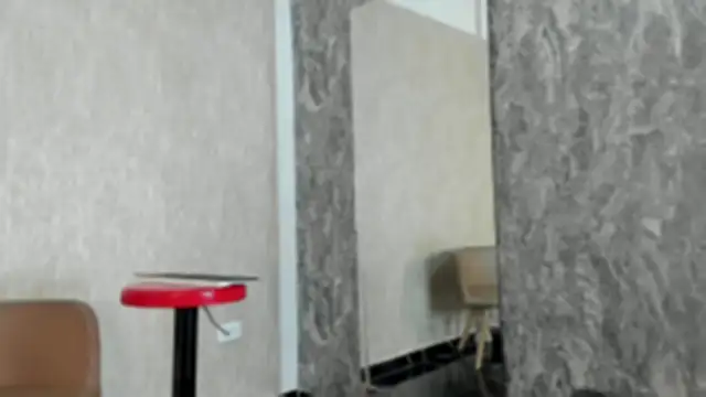 Snapshot of Violetrousse chatting on 03-14-25, 07:12 Violetrousse online show from 03-14-25, 07:12