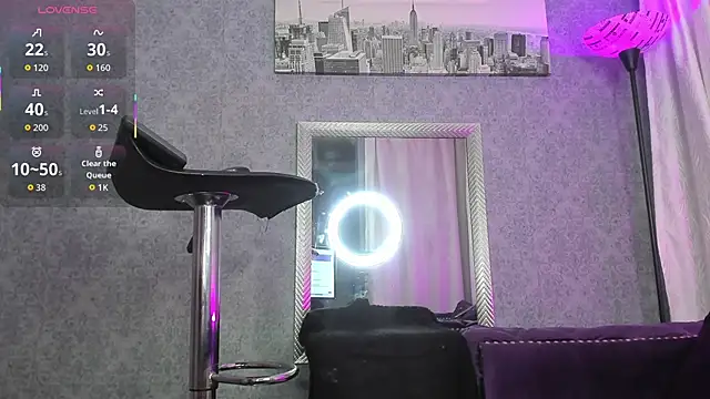 Snapshot of _kitty_wuichis chatting on 10-14-25, 05:30 kitty wuichis online show from 10-14-25, 05:30