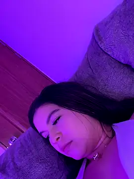 Blancanievess online show from 11-15-25, 07:49