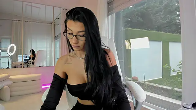 missdiamond  online show from 11-05-25, 08:03