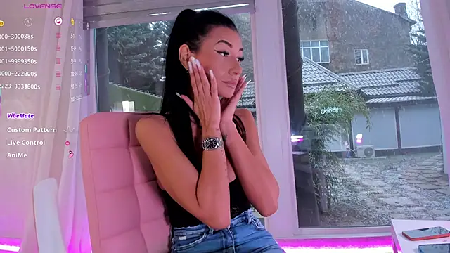 Snapshot of missdiamond_ chatting on 01-08-26, 07:43 missdiamond online show from 01-08-26, 07:43