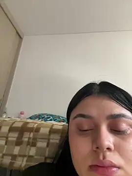 alissonfernandez  online show from 02-13-25, 09:27