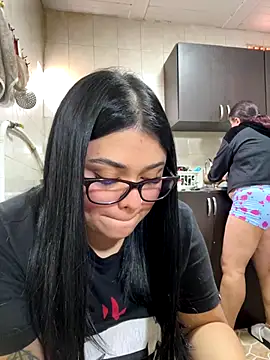 alissonfernandez  online show from 09-19-25, 04:40