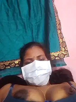 Snapshot of Villageammu18 chatting on 12-20-25, 05:20 Villageammu18 online show from 12-20-25, 05:20