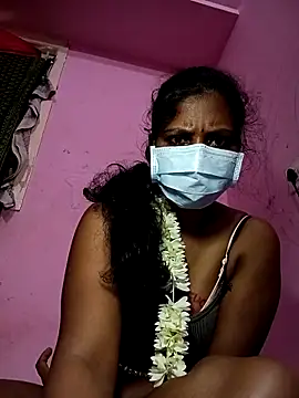 Snapshot of Villageammu18 chatting on 02-01-26, 08:46 Villageammu18 online show from 02-01-26, 08:46