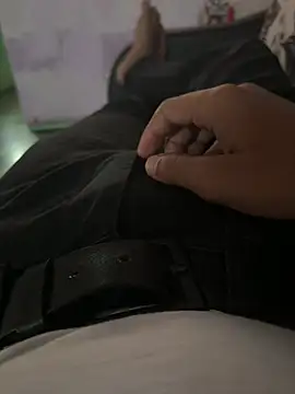 Desiboy   21 online show from 02-12-25, 10:35