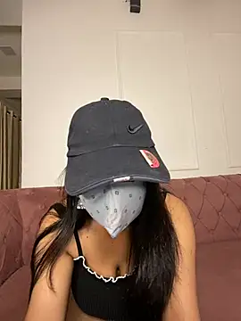 Emmy kapoor online show from 01-29-25, 12:22