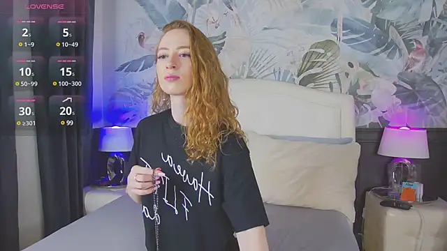 Snapshot of _AngelMoon_ chatting on 01-31-25, 04:25 AngelMoon online show from 01-31-25, 04:25