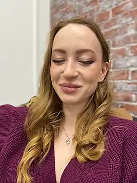 Snapshot of _AngelMoon_ chatting on 11-28-25, 03:53 AngelMoon online show from 11-28-25, 03:53